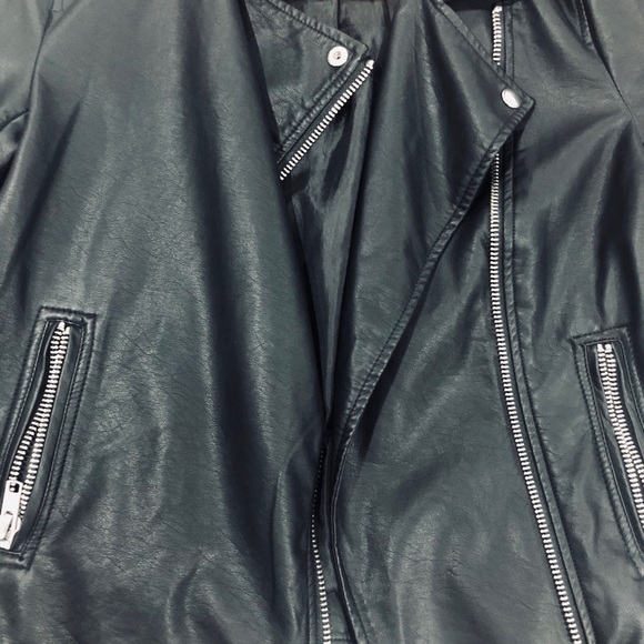 Leather Jacket - Picture 4 of 7